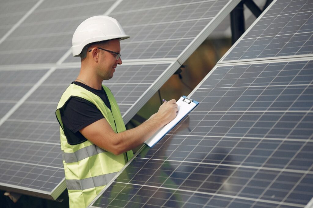 l'énergie solaire est devenue très populaire en France et dans le monde